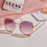 Kính thời trang Guess hồng viền mắt đính đá