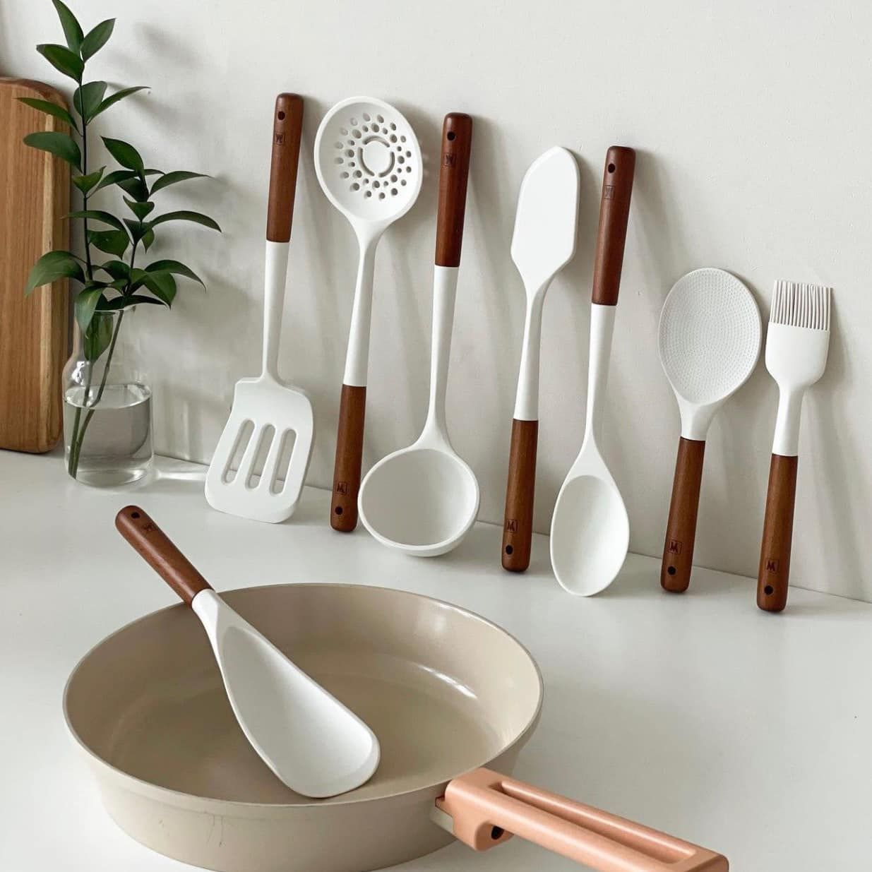 Bộ dụng cụ nấu ăn 8 món silicon Wagensteiger