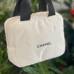 Túi đựng mỹ phẩm, đồ trang điểm Chanel