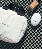 Túi đựng mỹ phẩm, đồ trang điểm Chanel