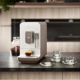 Máy pha cafe Espresso SMEG BCC01TPMEU