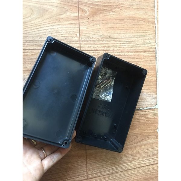 Hộp nhựa đựng mạch điện tử 160x90x60mm