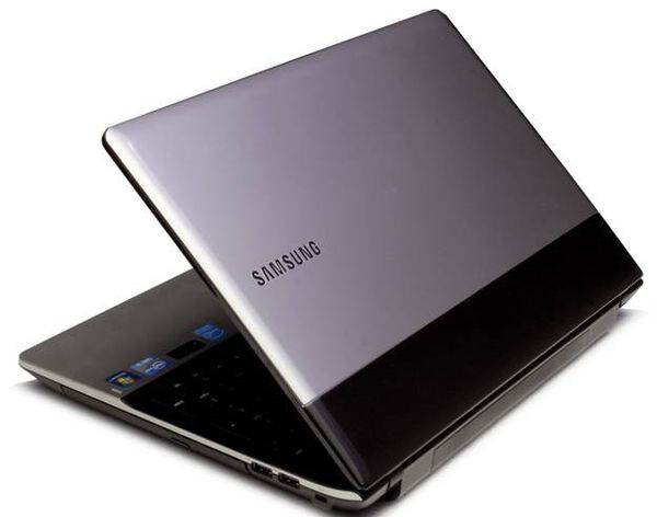 SAMSUNG NP300E4