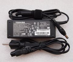 SẠC TOSHIBA 19V-3.95A TM- BH 01 THÁNG