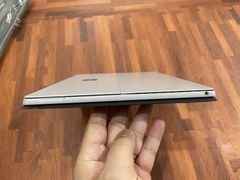 SURFACE PRO 5 LTE (3G)