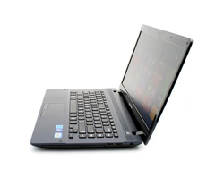 SAMSUNG NP270E4