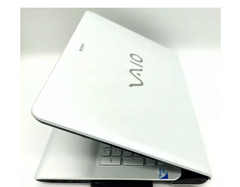 SONY VAIO SVE17