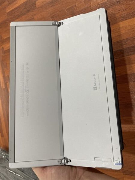 SURFACE PRO 5 LTE (3G)