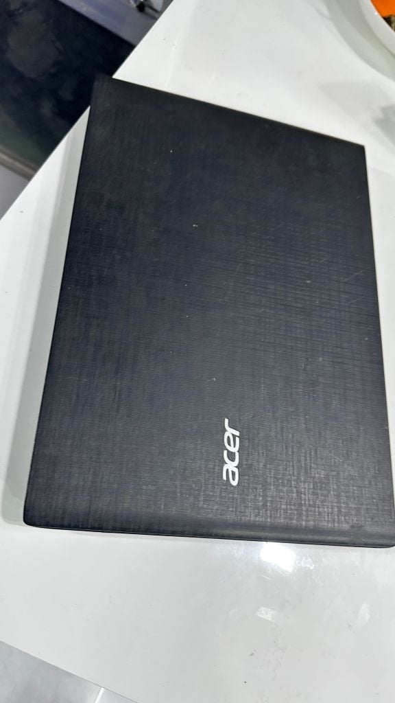 ACER ASPIRE E5-473| I3 5005U| Ram 8GB| SSD 128GB| 14.0 FHD