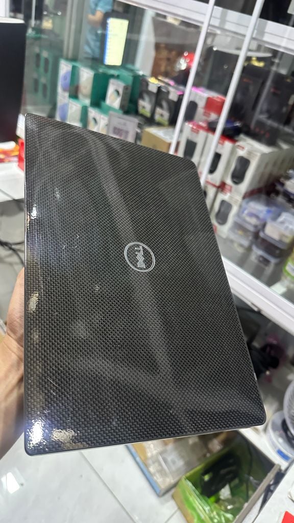 DELL LATITUDE 7300 i7 8665U| 16GB| 256GB| 13.3 FHD| Vỏ nhôm