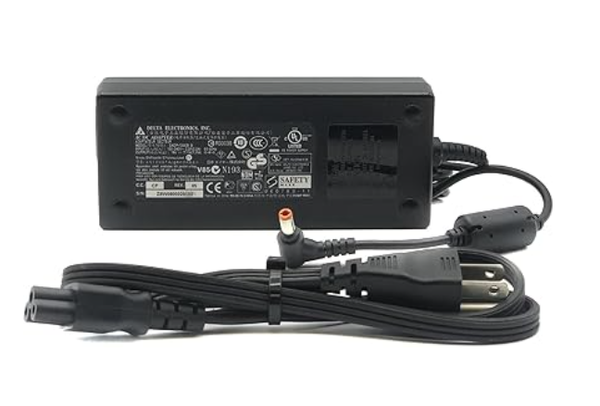ADAPTER DELTA 19V-7.11A TM