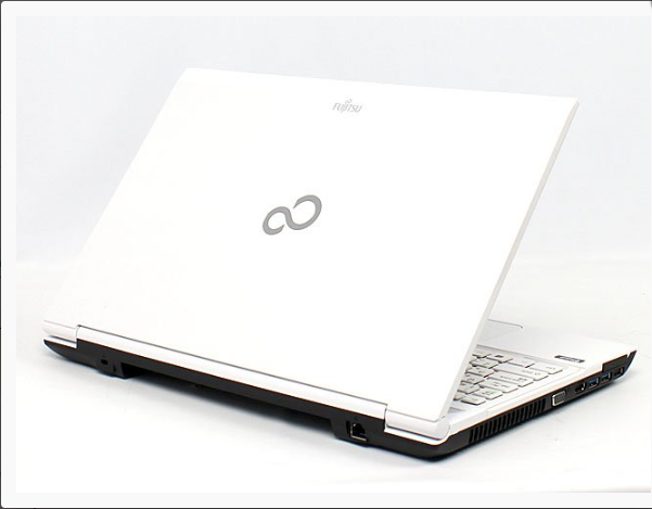 FUJITSU LIFEBOOK AH42