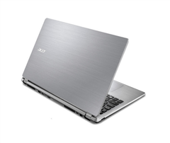 ACER ASPIRE V7-582