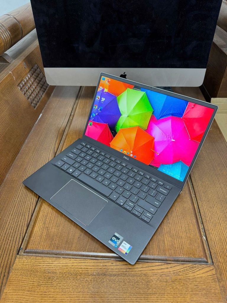 Dell Vostro 5301 i5 1135G7| RAM 8GB| NVME 512GB| 13.3 FHD Tràn Viền vỏ nhôm