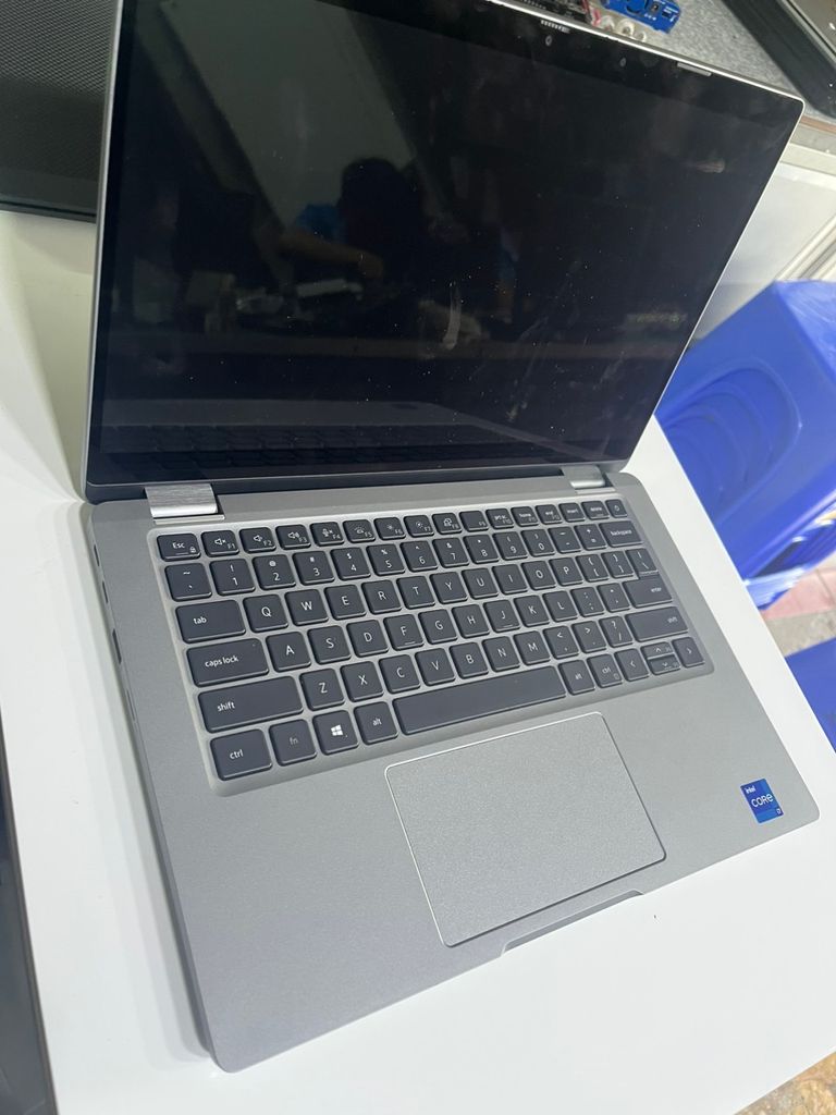 Dell Latitude 5320