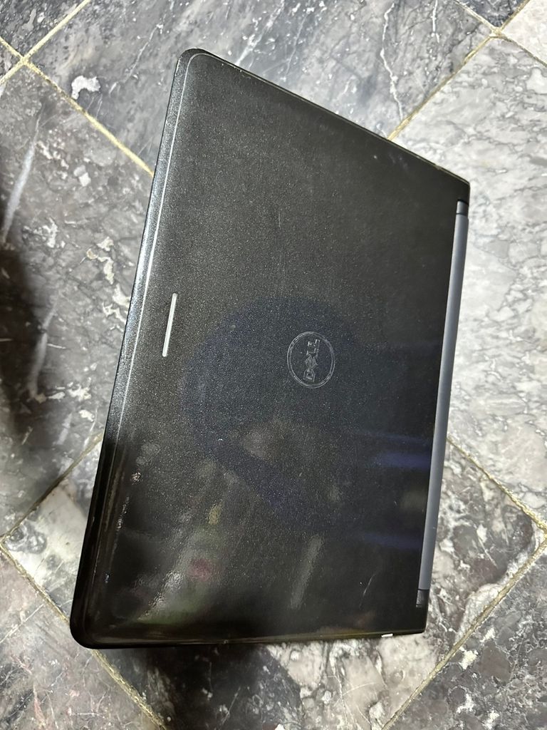 DELL LATITUDE 3340 - i5 4th| 8GB| 256GB| 13.3 HD