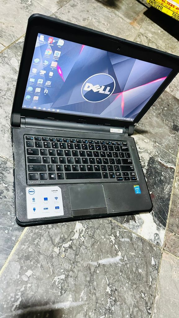 DELL LATITUDE 3340 Core i5 TH4 | Ram 4GB | SSD 128GB