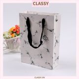  Túi giấy đựng quà Cao 33 * Rộng 18 * Ngang 6 cm họa tiết đá cẩm thạch trơn Q690 
