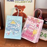  Classy Túi giấy đựng quà kích cỡ 17.5x21x7.5CM họa tiết gấu ngẫu nhiên Q1508 