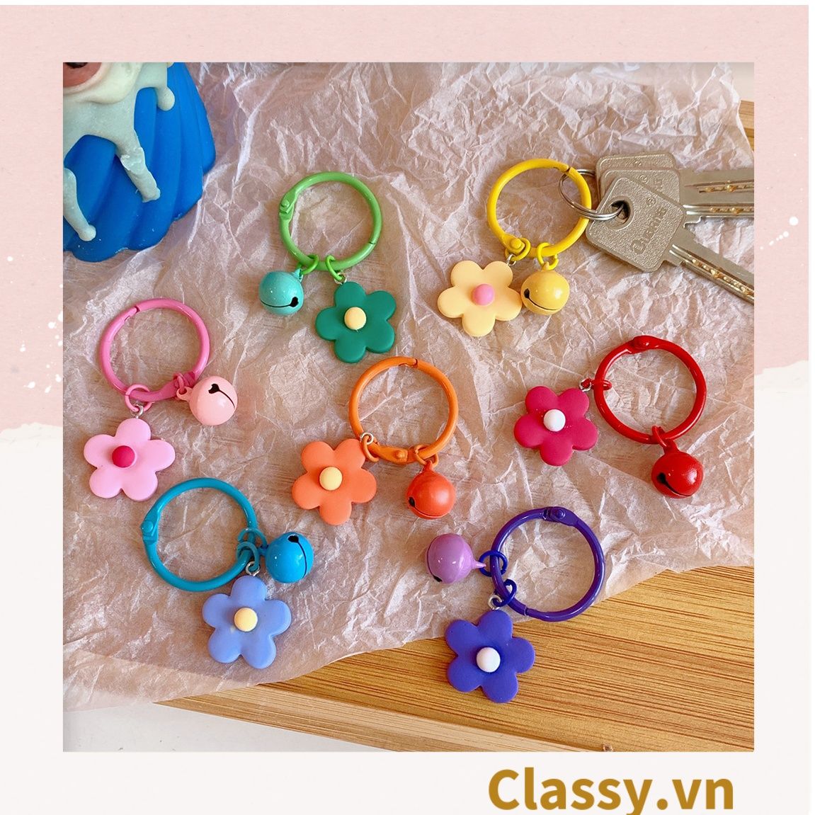  Móc khóa bông hoa đính kèm lắc chuông, móc khóa điện thoại, balo thời trang PK1540 