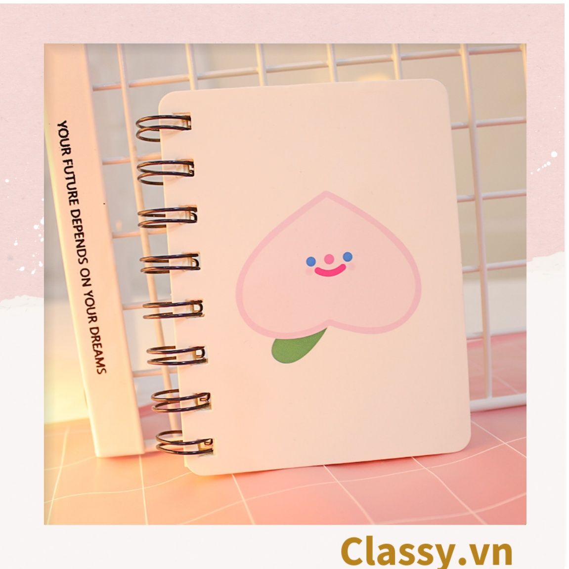 [GIAO HÀNG 7-25 NGÀY] Sổ tay mini lò xo chủ đề báo hồng, kích thước 10.5 X 8.5 CM PK634 