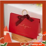  [GIAO HÀNG 7-25 NGÀY]  Q756 Kích thước 22*7.5*14 CM - Hộp giấy đựng quà tặng hình chữ nhật, họa tiết tối giản, có gắn quai cầm hình tròn và ruy băng 