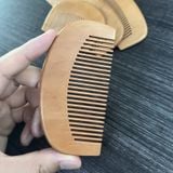  [GIAO HÀNG 7-25 NGÀY] COMBO 100  Lược Mini Gỗ đào tự nhiên (trơn) 