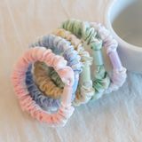  Combo 5 Dây cột tóc Classy đơn giản thanh lịch bằng vải phi bóng 5 màu Pastel PK1365 