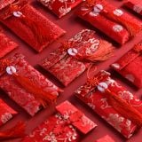  [GIAO HÀNG 7-25 NGÀY] Classy Phong bì vải đỏ, Bao Lì Xì, bao đựng quà , bao thư làm từ Vải Gấm Cao Cấp Tết (Giá 1 Bao) dành tặng đám cưới, tết, lễ T1819 