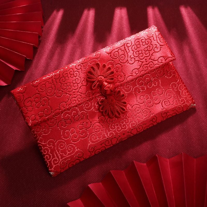  [GIAO HÀNG 7-25 NGÀY] Classy Phong bì vải đỏ, Bao Lì Xì, bao đựng quà , bao thư làm từ Vải Gấm Cao Cấp Tết (Giá 1 Bao) dành tặng đám cưới, tết, lễ T1819 