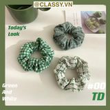  Scrunchies cột tóc, buộc tóc vải tuýt to bản, sang trọng,  họa tiết kẻ sọc tông xanh quý phái thanh lịch PK705 