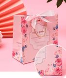  Classy Túi giấy quai xách họa tiết hoa hồng đính kèm ruy băng nơ Q1546 