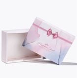  Q900 Xé lẻ Túi giấy hoặc Hộp quà tự gấp kích thước 28x21x8CM in hình nơ màu tím, quà tặng lễ tết sinh nhật xinh xắn 