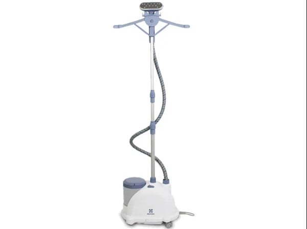 Bàn ủi hơi nước đứng Electrolux E5GS1-55DB