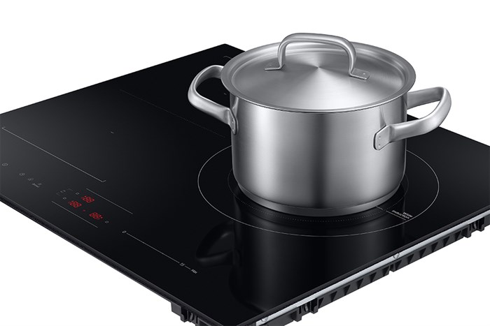 Bếp từ 3 vùng nấu Samsung NZ63B5046FK/SV