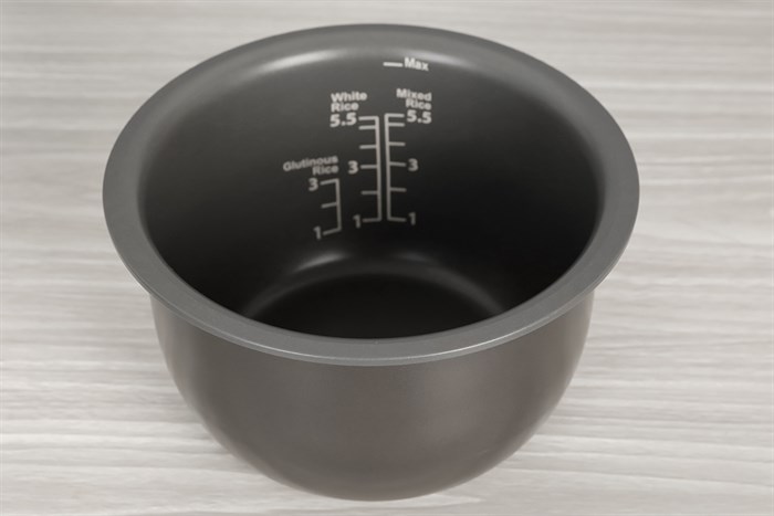 Nồi cơm điện tử Toshiba 1 lít RC-10NMFVN(WT)