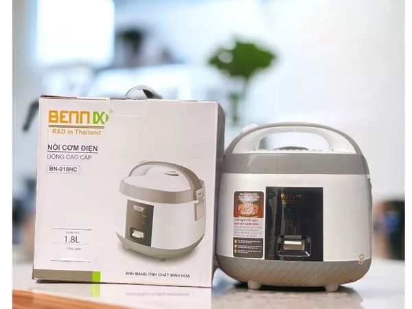 Nồi cơm điện Bennix 1.8 lít (lòng nồi dạng niêu ) BN-018HC