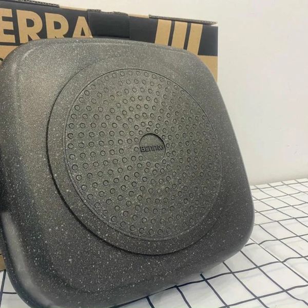 Chảo vuông đá đúc nướng lẩu đa năng BENNIX BN-30G-TERRA size 30cm