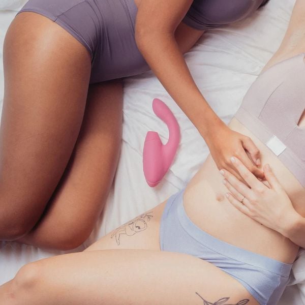  Womanizer Duo Stimulator & Vibrator 