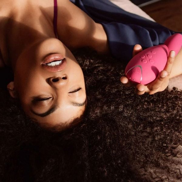  Womanizer Duo Stimulator & Vibrator 