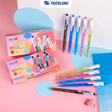  Combo 5/20 bút bi Thiên Long TP-06 ngòi 0.5mm mực xanh/đen dạng bấm cò, có vân cầm tay giúp giảm trơn trượt khi viết-Màu thân bút ngẫu nhiên 