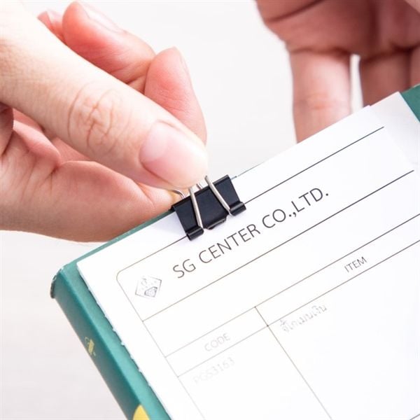 Kẹp bướm 15mm deli E38566