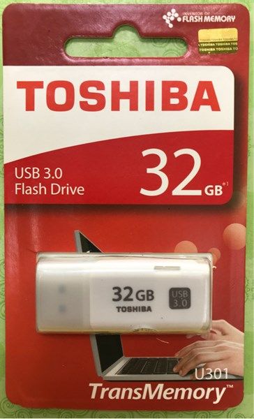 USB Toshiba 32GB
