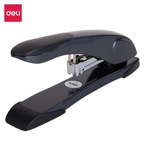 Dập ghim trung 60 tờ giao màu ngẫu nhiên Deli E0391 (24)