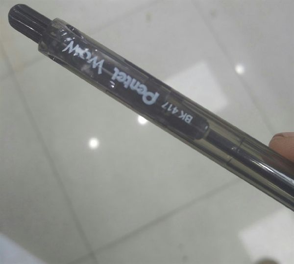Bút bi 0.7mm Pentel BK417 (12/1152)
