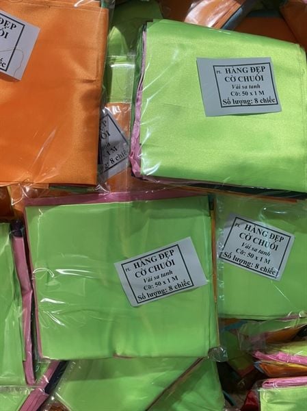 Cờ chuối vải satanh