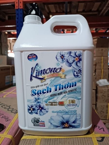 Sữa giặt xả 2in1 10kg Kimono (2 can/thùng)