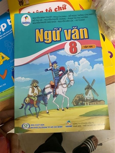 Ngu van 8/2 CD