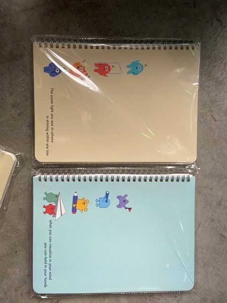 Sổ lò xo bìa bồi Hải Tiến Active B5 200 trang ĐL80gsm (50) HT9219