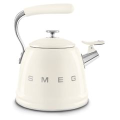  Ấm đun bếp từ Smeg WKF01CR 2.3L màu kem có còi sôi 